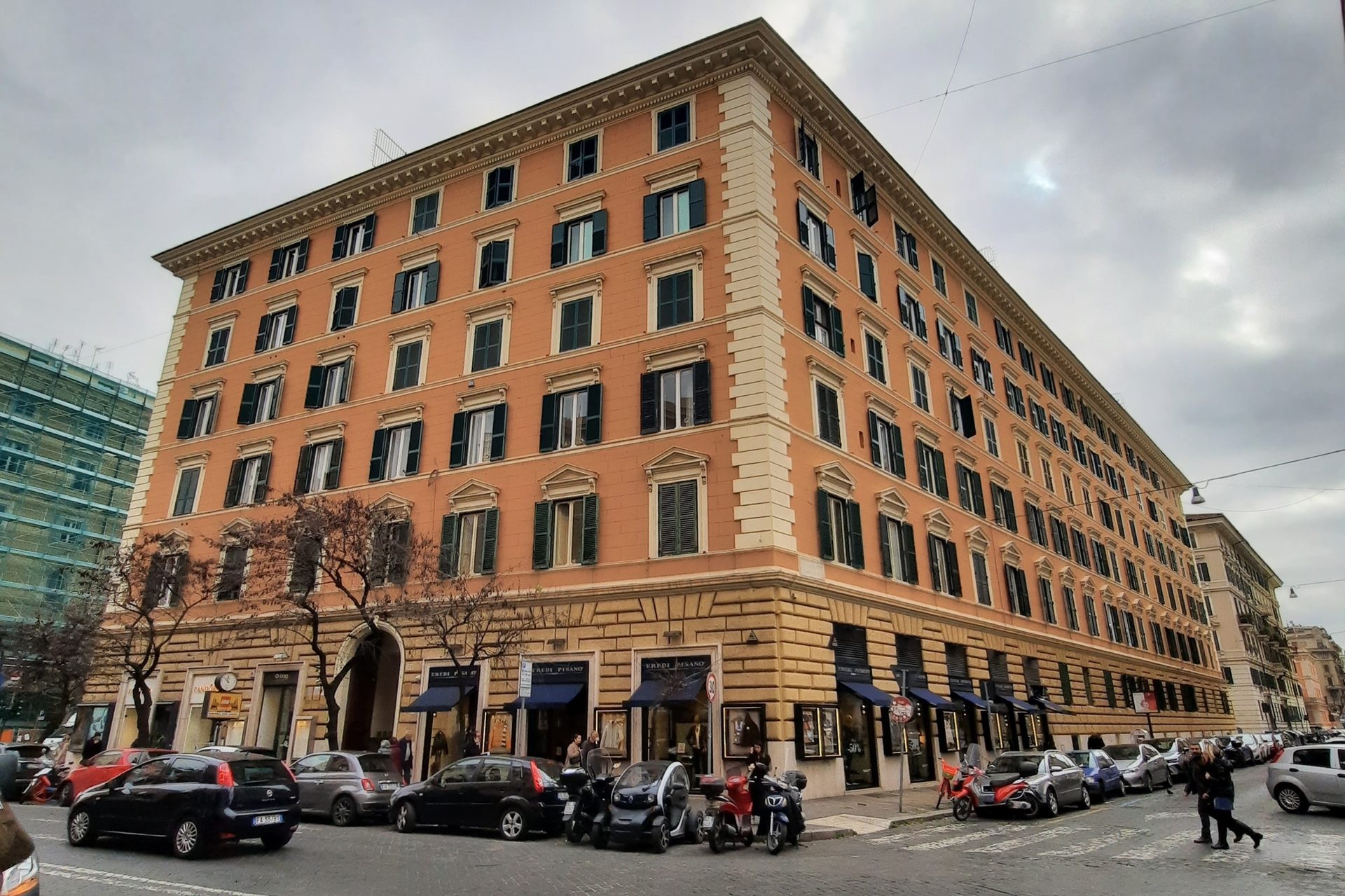 Adalberto Pazzini's home, Rome - 01.jpg